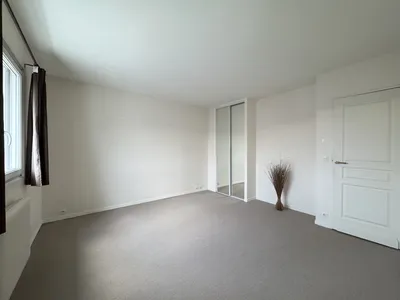 A vendre maison à Chambourcy avec 4 chambres près du lycée international