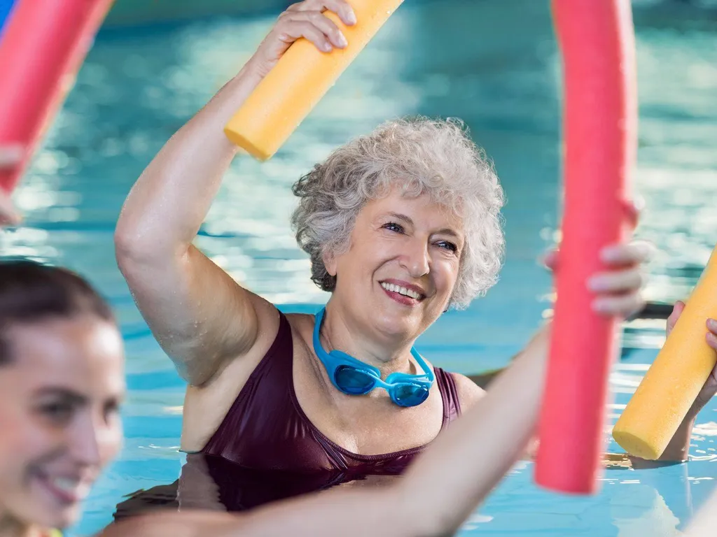 Cours d'aquagym pour les seniors près de Lormont  