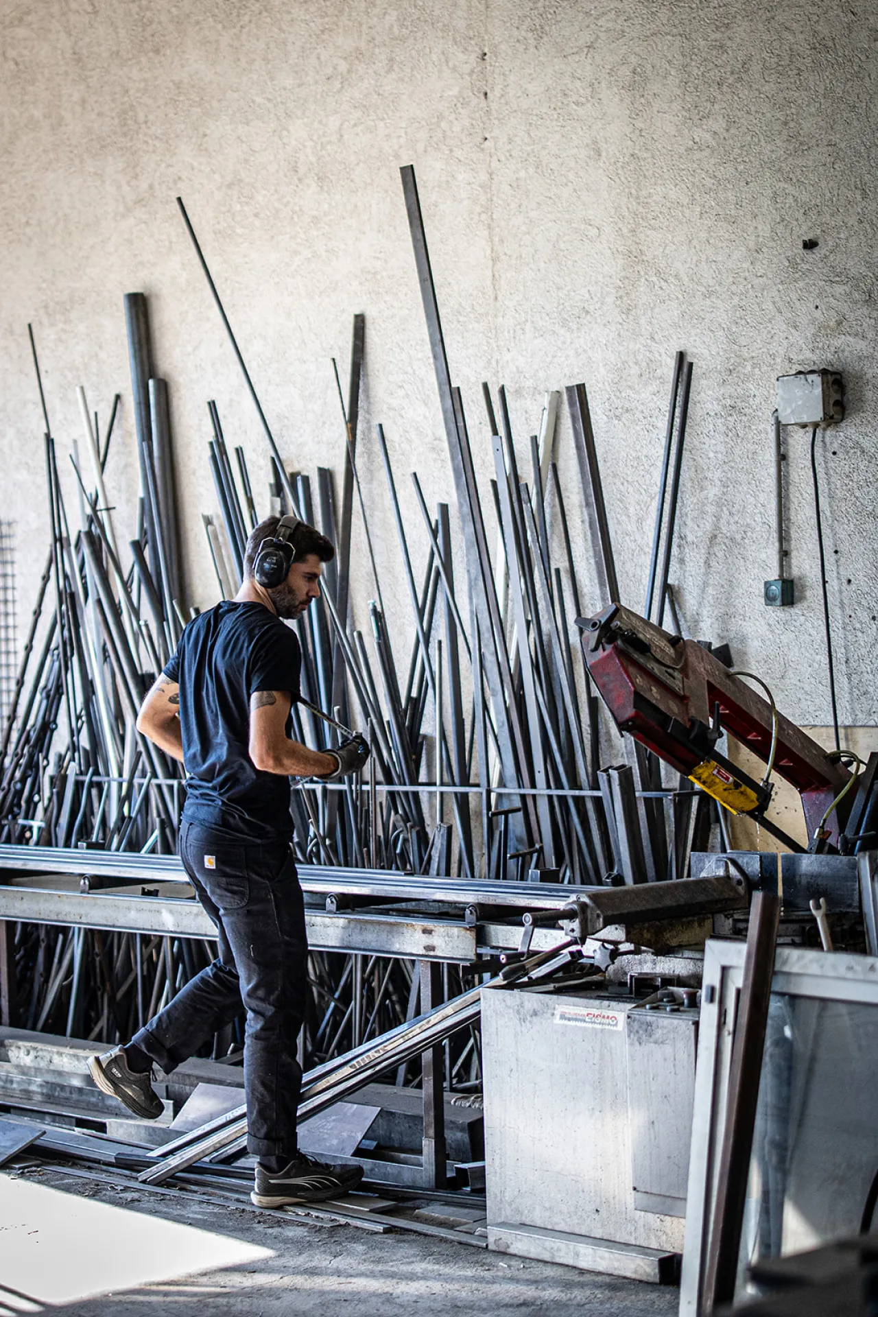 Votre ferronnerie artisanale à Aix-en-Provence : conception, fabrication et pose d’ouvrages métalliques sur mesure pour particuliers et professionnels