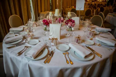 wedding planner for chic wedding in bois de boulogne paris