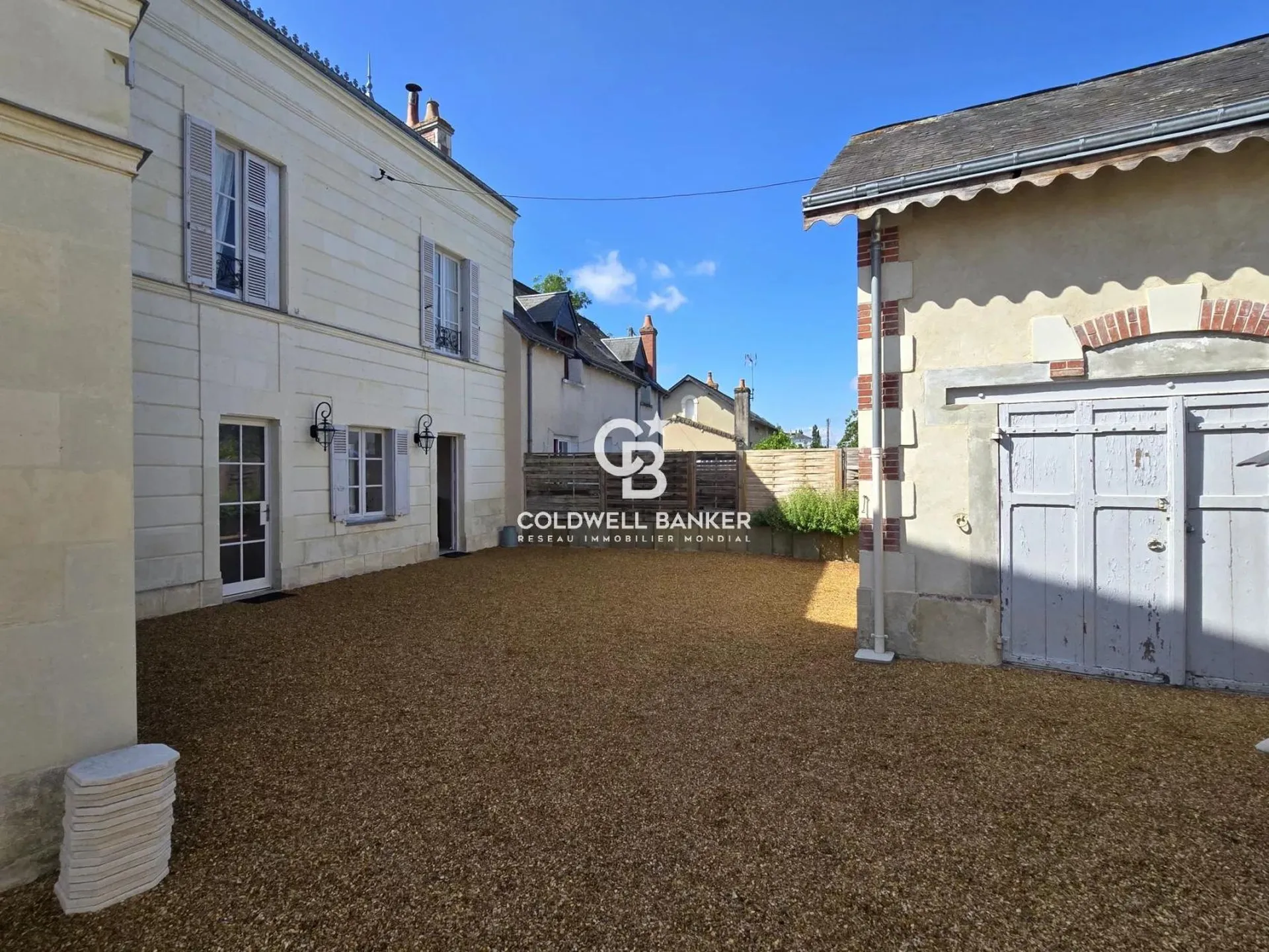 agence immobilière le mans et sarthe - coldwellbanker valproperty - maine prestige