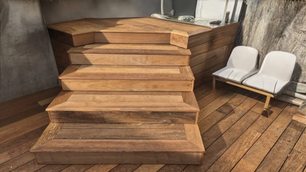 Innovation Design : L'escalier en Ipé fini Ceinture