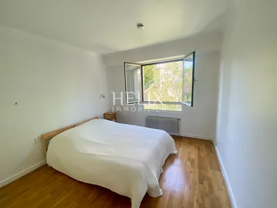 Appartement meublé avec balcon, parking à Saint Germain En Laye 3 pièce(s) 87.34 m2