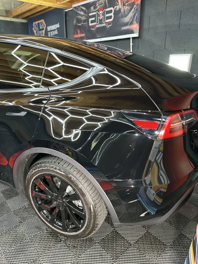 protection film plastique PPF paint protection film Lyon Tesla model Y
