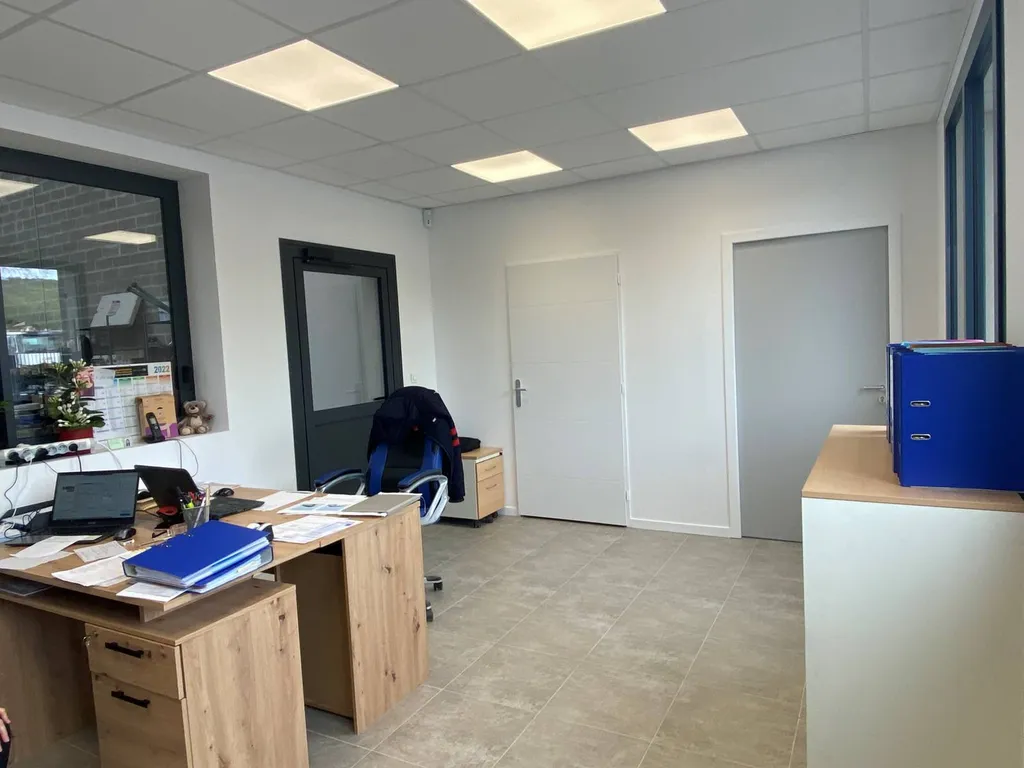 Déménagement de 2VI PEINTURE sur la commune de Grand-Quevilly