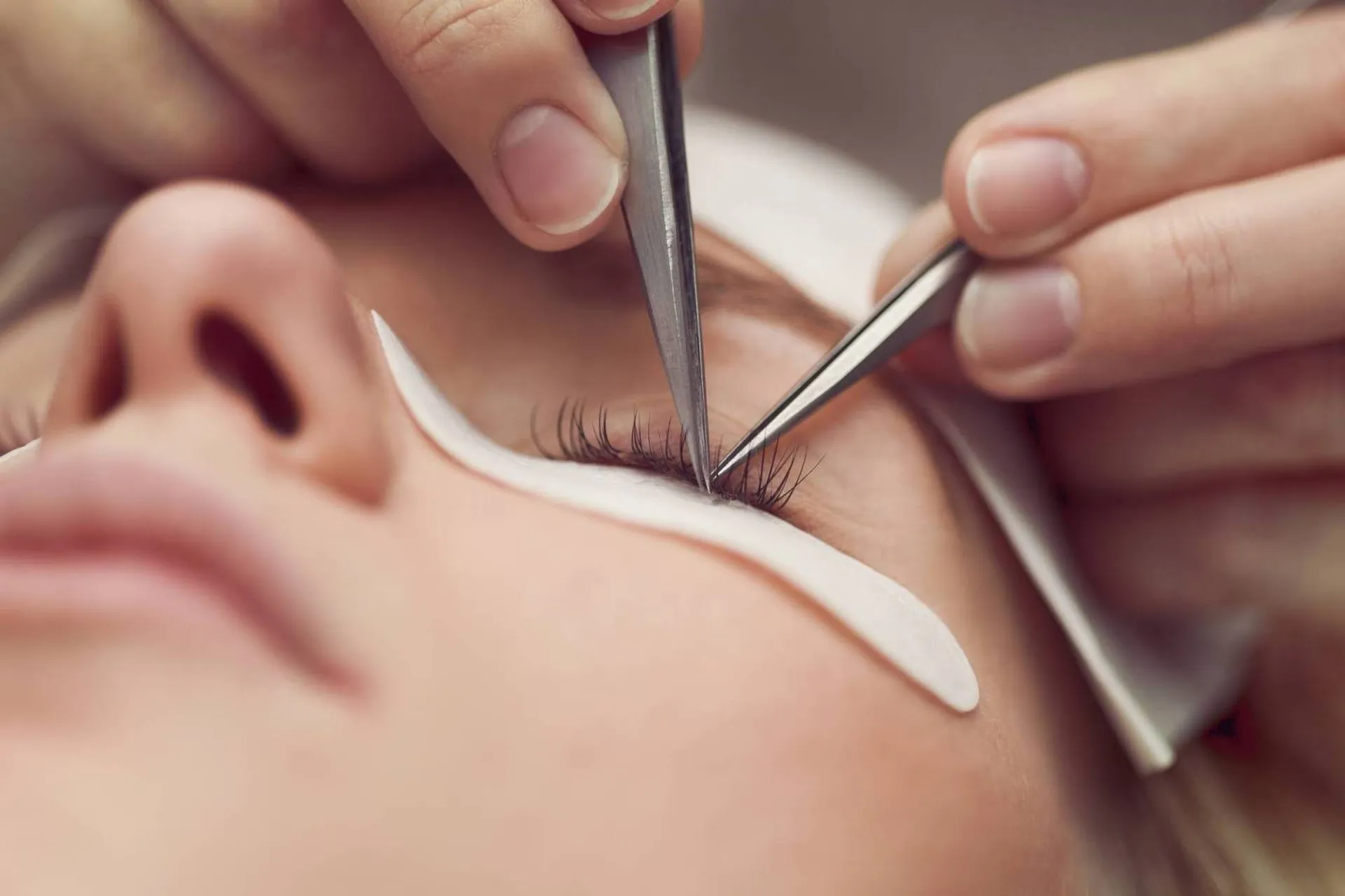 Apprendre l'extension de cils