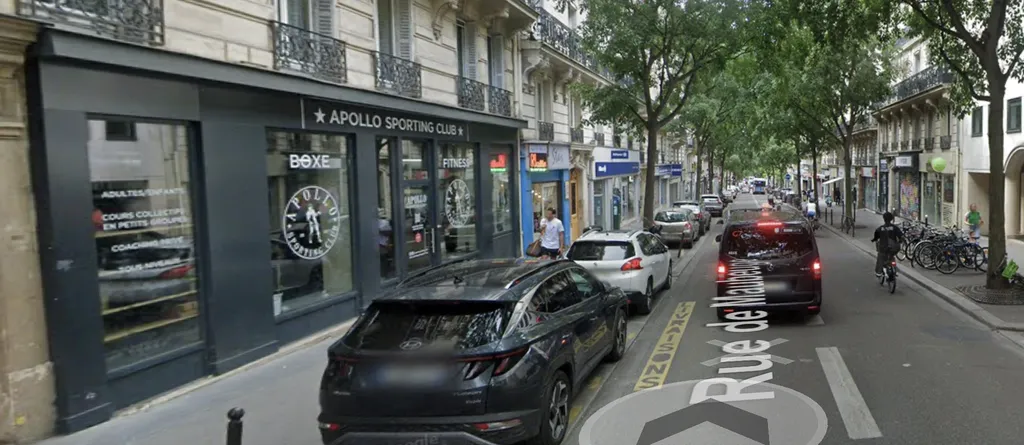 Vente - Boutique 150 m², Centre ville, Rue de Maubeuge 75009 PARIS