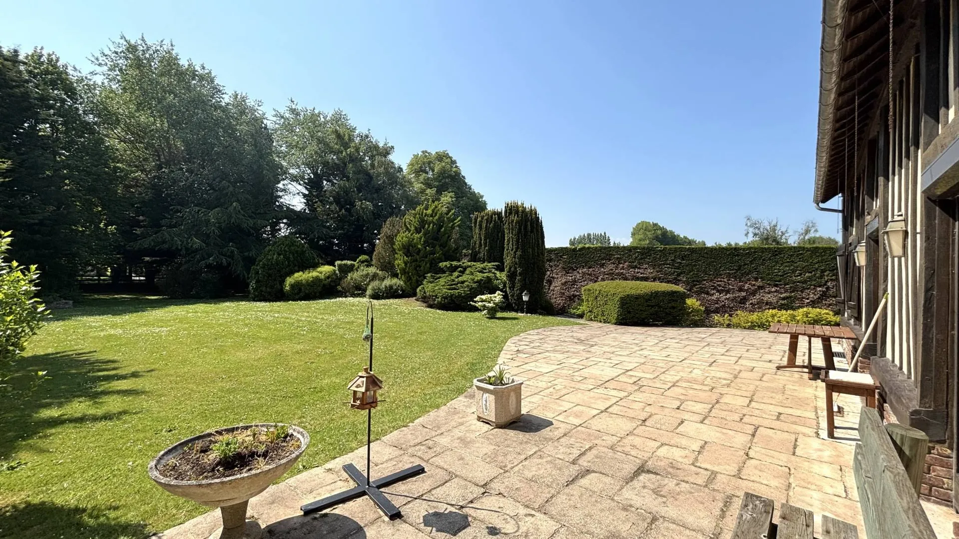 A vendre maison avec terrain de 3000m² proche de Eu et de Dieppe, Normandie, 76.