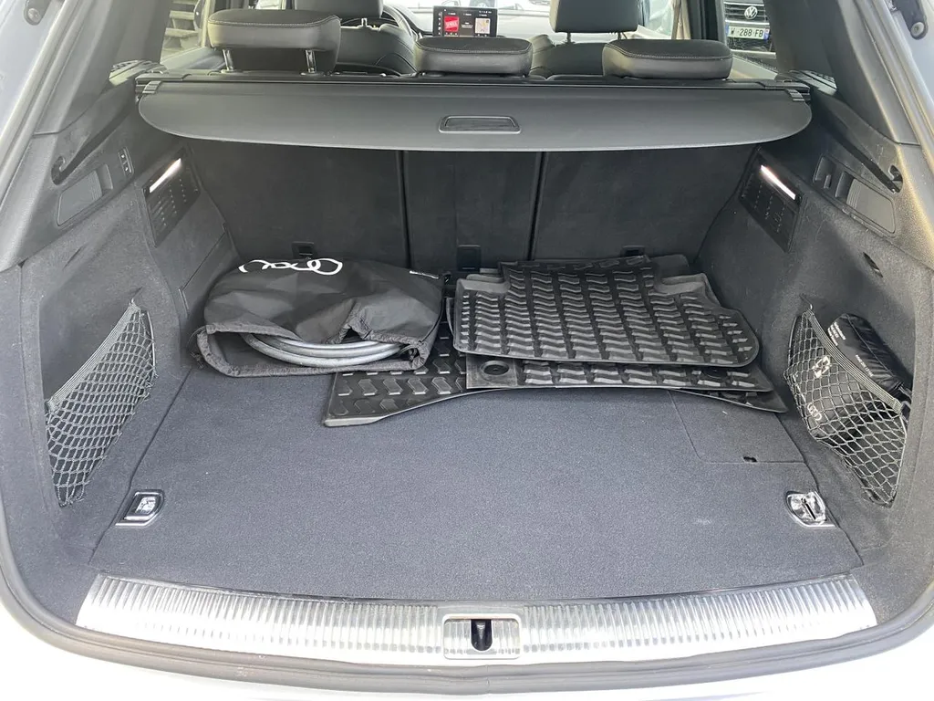 Audi Q5 d'occasion hybride à vendre proche du Havre : performance, confort et Crit'Air 1 garantis.