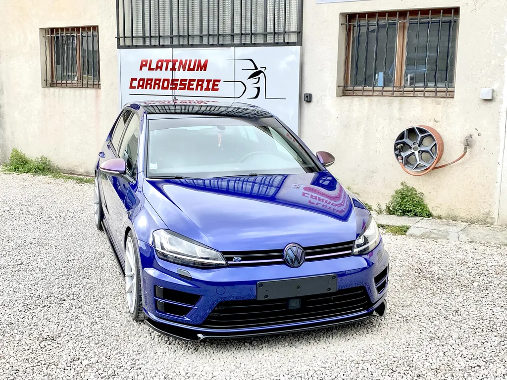 Remise en état carrosserie Volkswagen Golf 7R à Carnoux – Réparation haut de gamme proche Marseille, Cassis et Aubagne