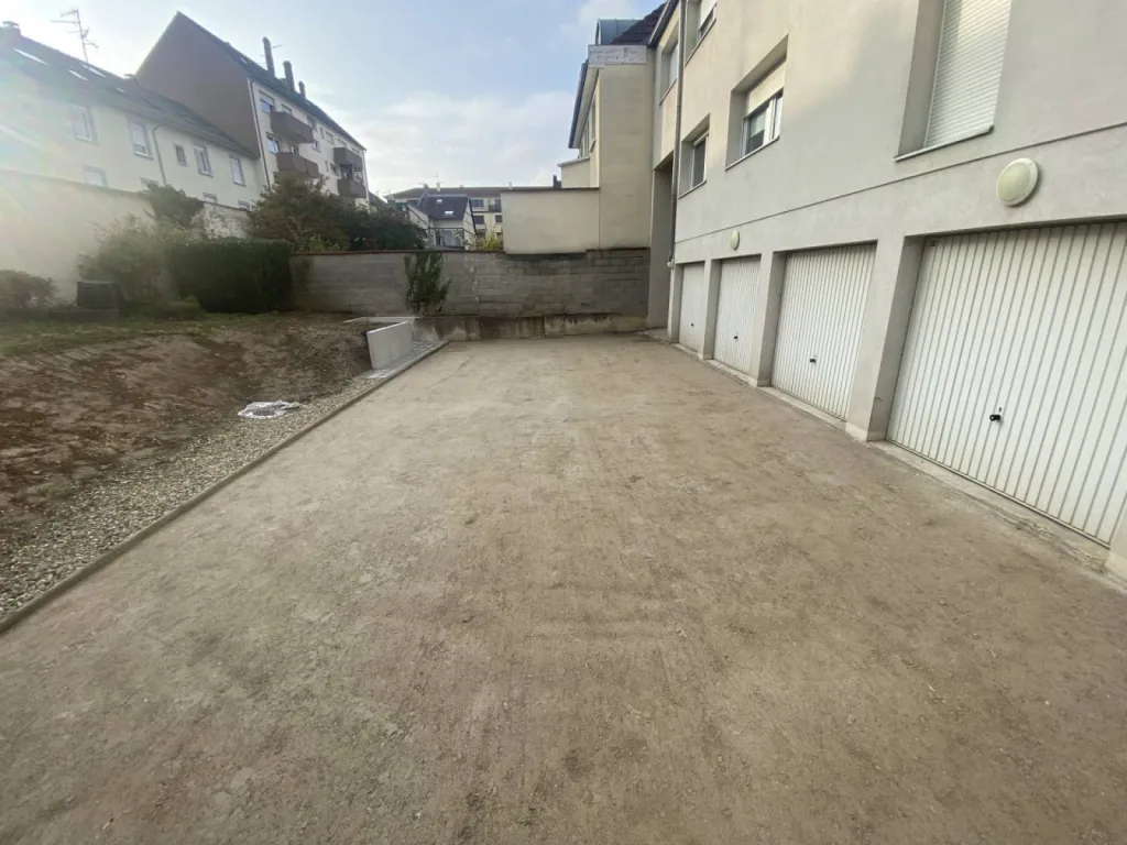 Entreprise pour une égalisation de terrain, à Wiwersheim dans le Bas-Rhin CLK