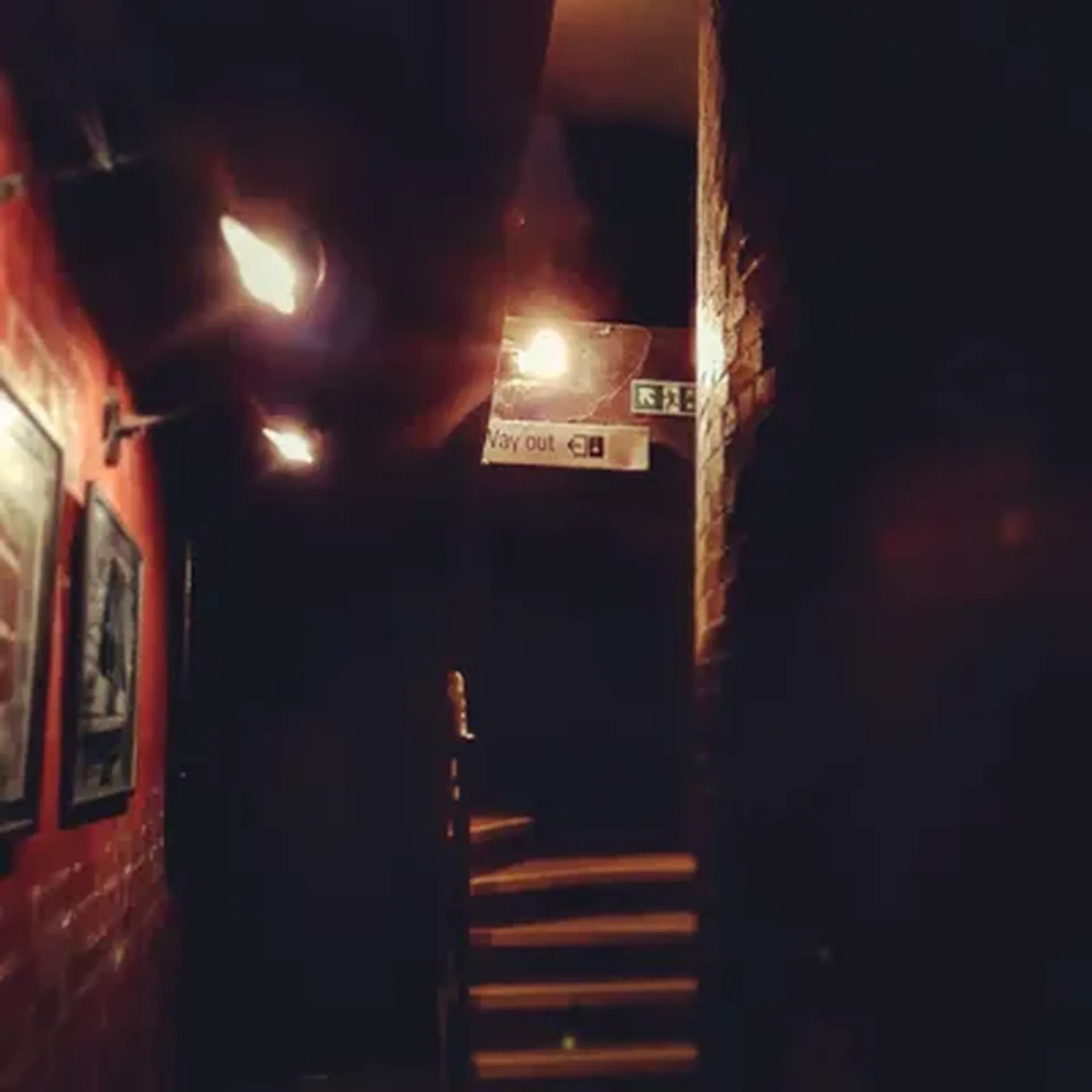 Are you ready to challenge your team in the abandoned underground station?