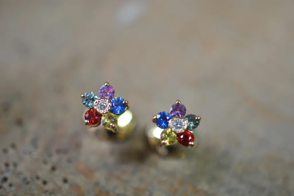 Boucles d'oreilles saphirs multicolore