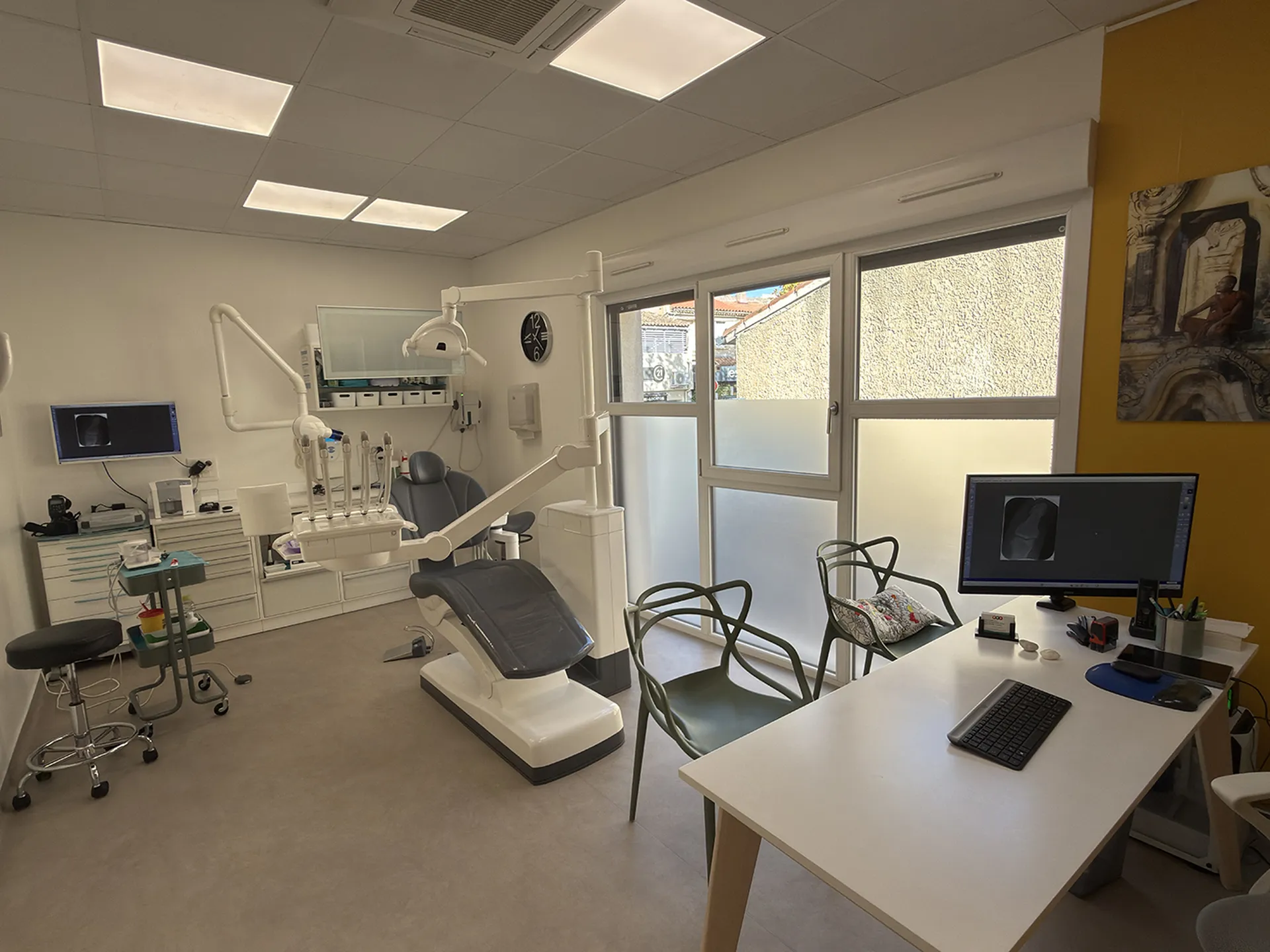 Installation cabinet dentaire Salon-de-Provence