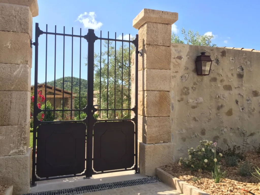 Rénovation de bastide par Inspirations d'Intérieurs 