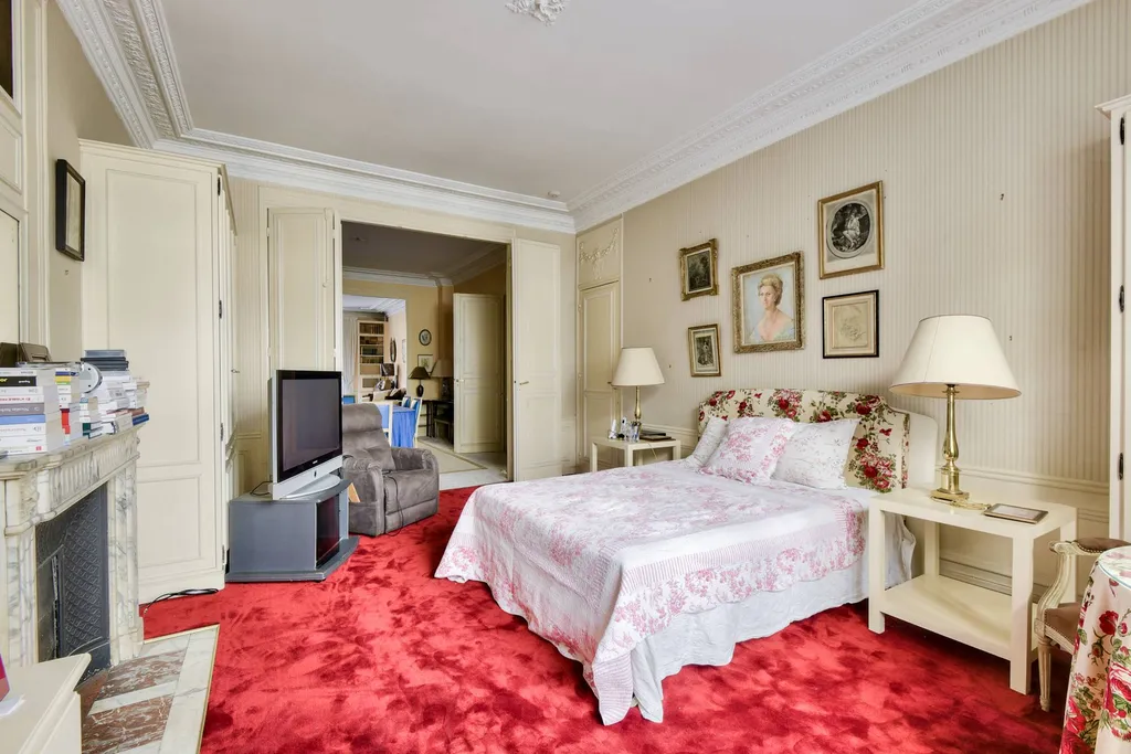 A vendre appartement dans une allée privée à Paris 75016