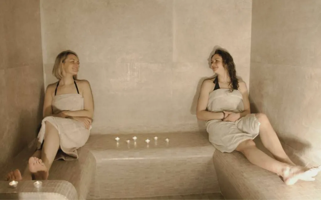 Expérience spa duo avec soins bien-être et moment de détente pour profiter d’une parenthèse relaxante et renforcer la complicité à deux proche Gradignan