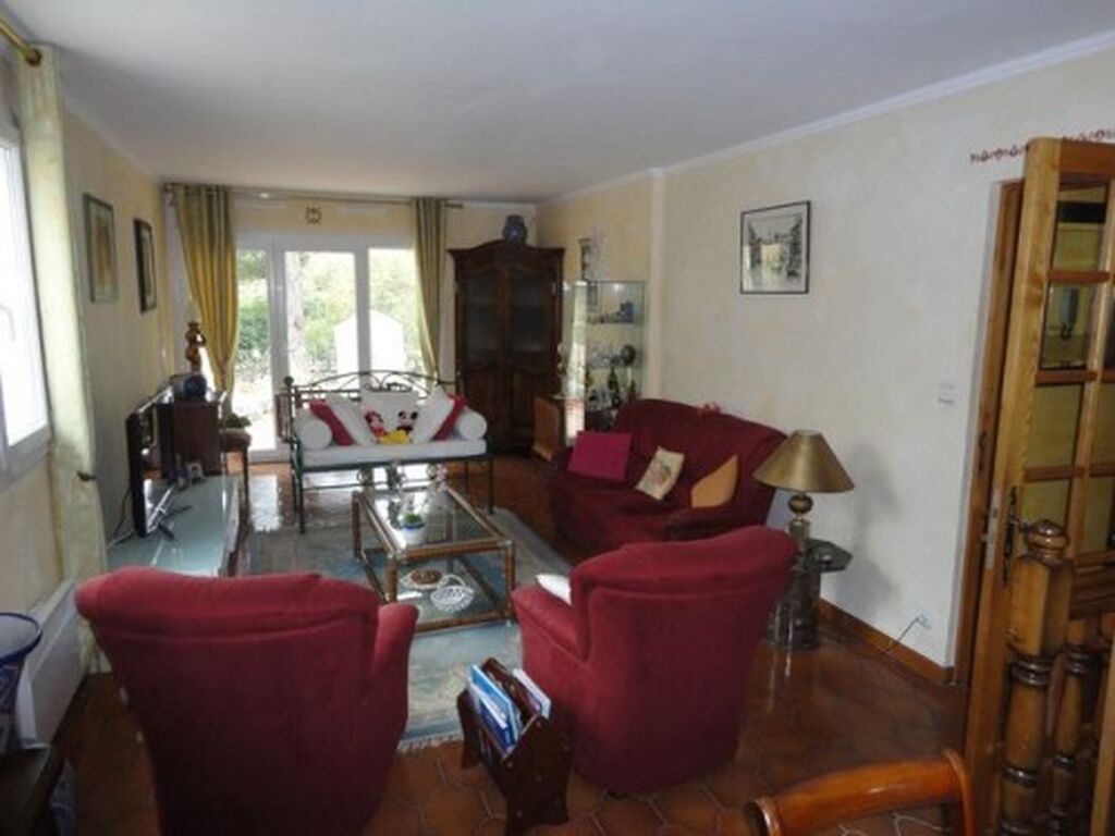  Vente logement 4 Roquefort La Bédoule avec terrain plat