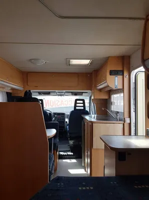 camping car challenger 104 6 places à grans 13450