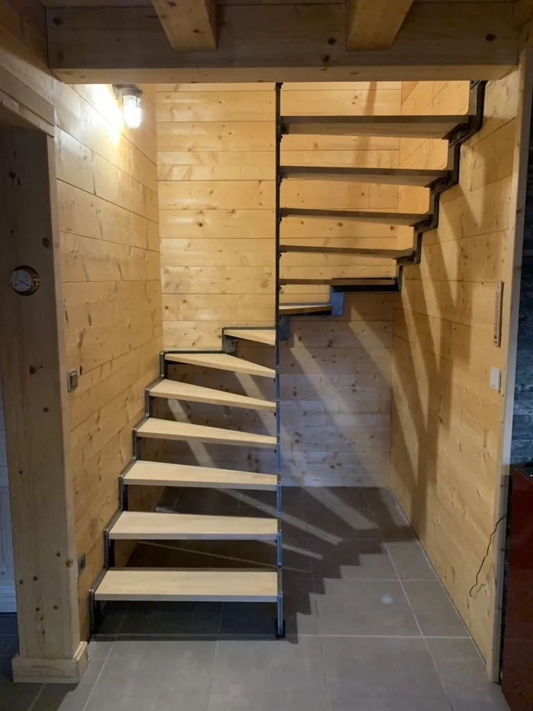 Escalier métallique sur mesure à Gap dans les hautes Alpes