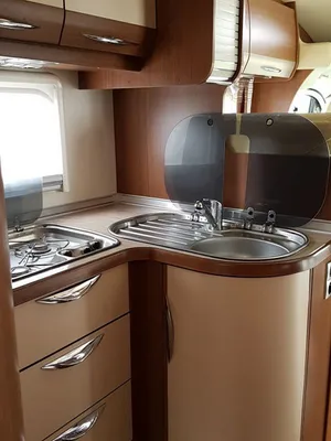 Vendu camping-car burstner privilege T727