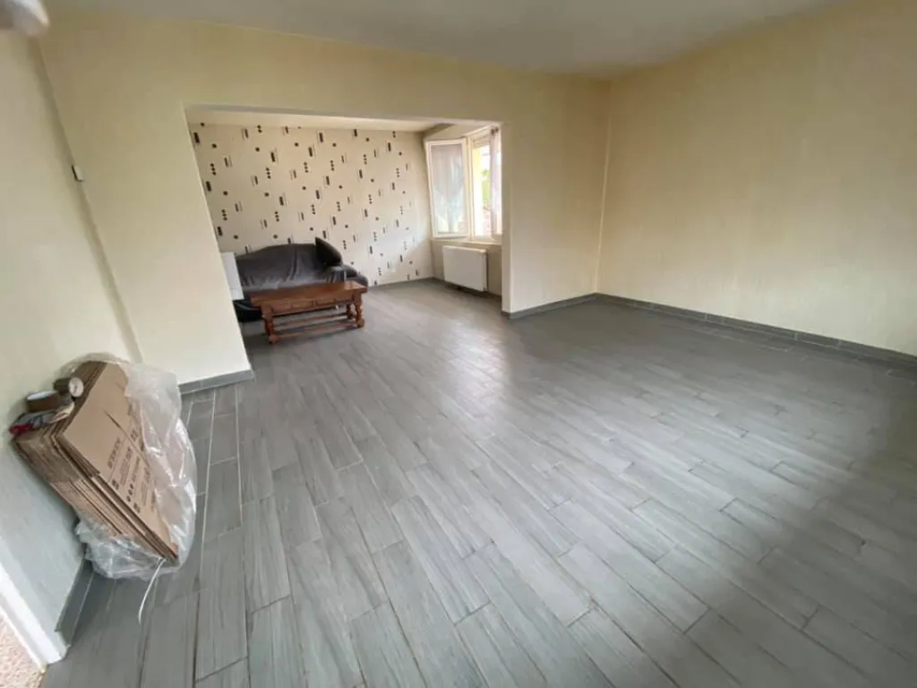 A acheter, beau pavillon plain pied sur sous-sol complet, 3 chambres, sur terrain clos de 550 m² TOURVILLE LA RIVERE 76410