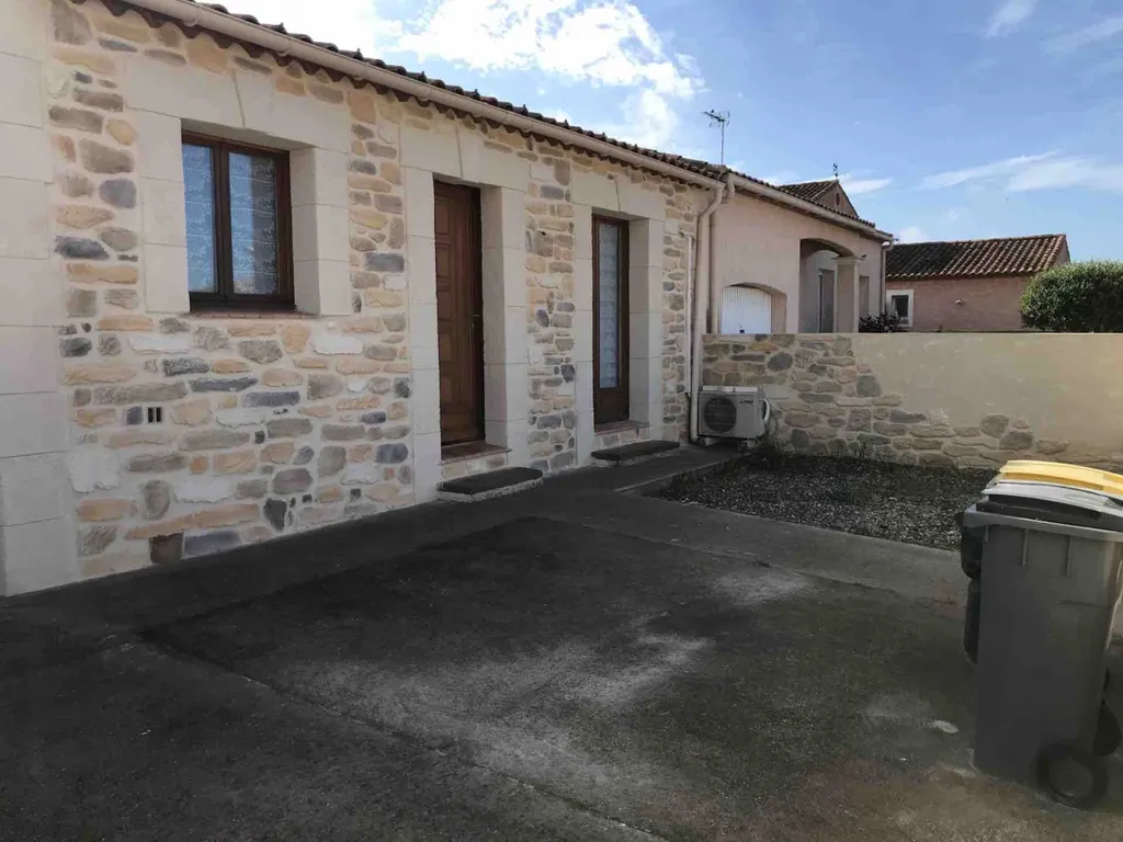 Rénovation d’une façade en pierre à Florensac proche d’Agde