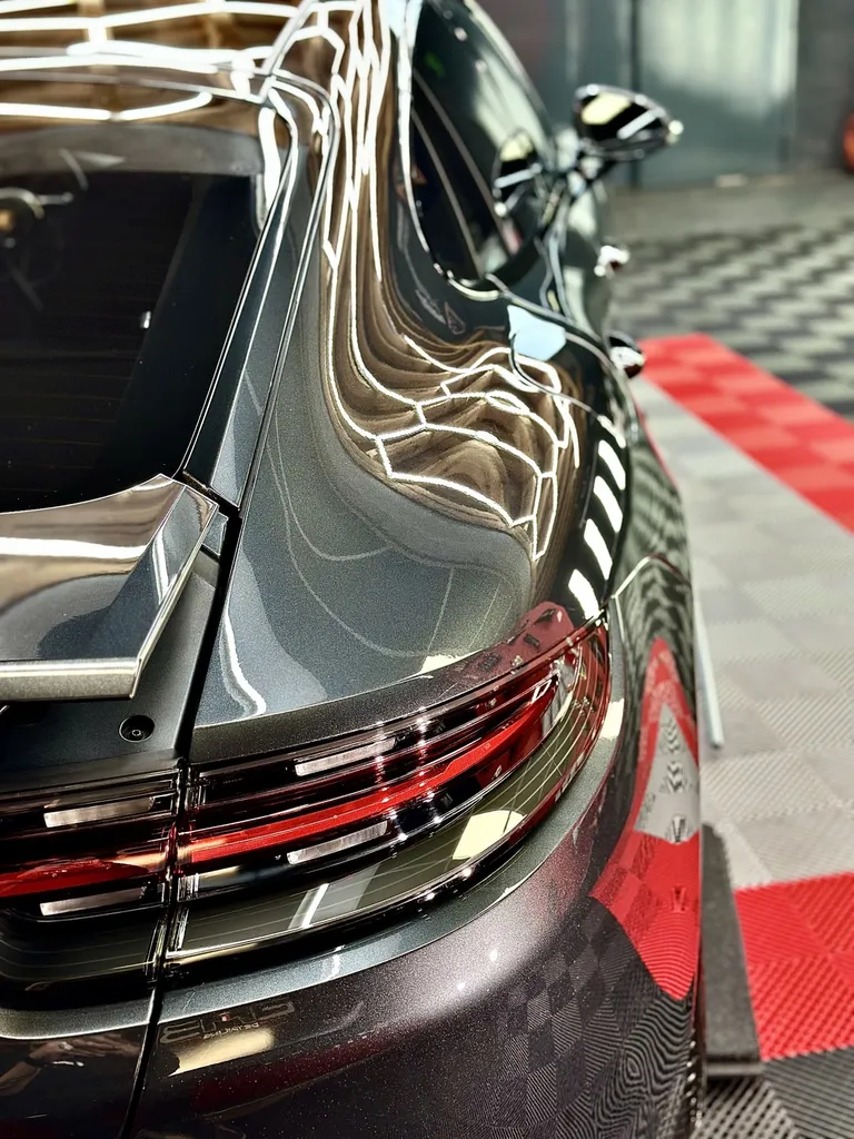 DETAILING Lyon traitement céramique carrosserie Porsche panamera 