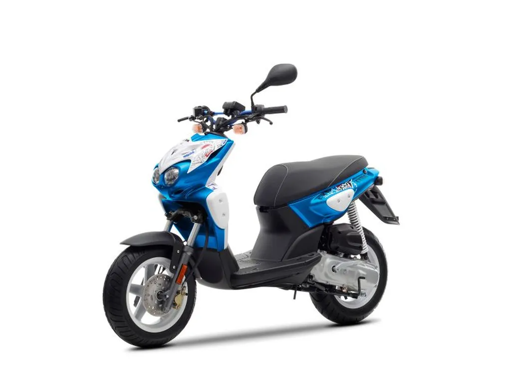 Scooter neuf MBK STUNT NAKED 50cc.