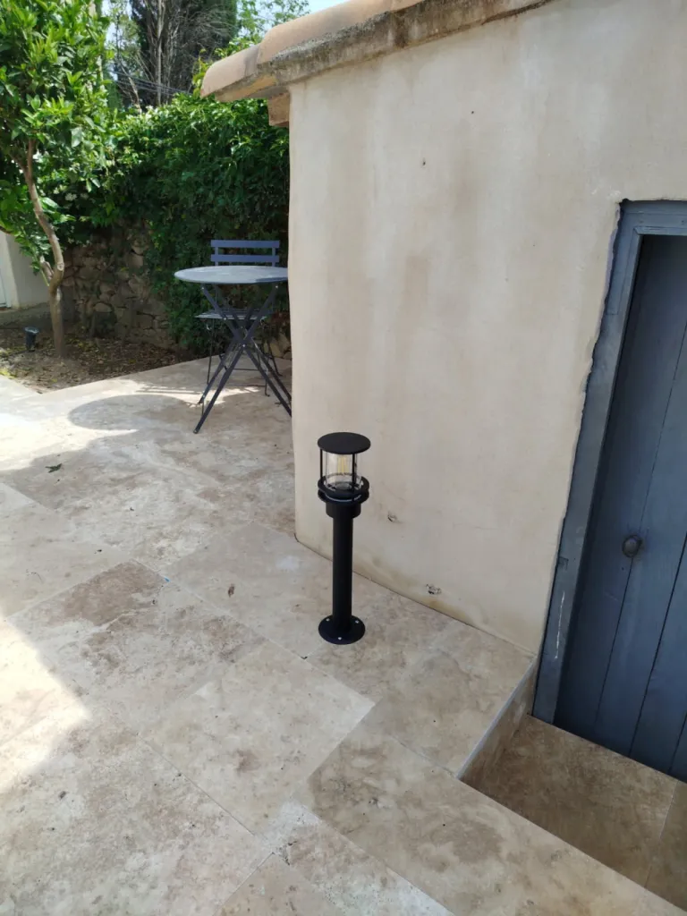 Spot d'éclairage par infiny elec