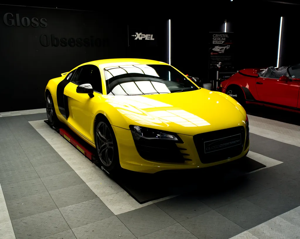 Détails des ajustements covering sur ailes et pare-chocs Audi R8