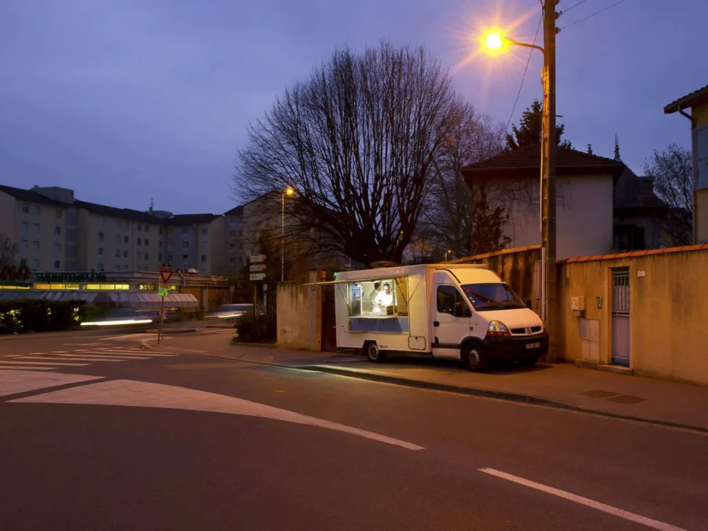 camion pizza Don camillo plâteau de St Rambert 69009