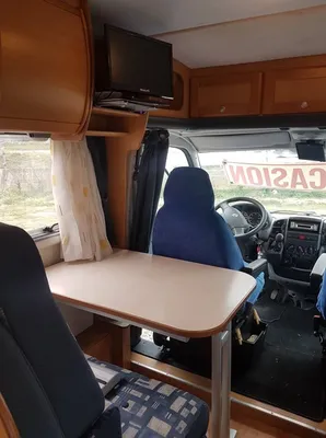 RETIRE DU PARC CAMPING CAR PROFILE CI RIVIERA 55P  4 COUCHAGES