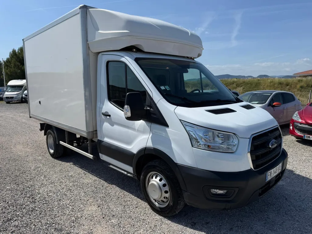 FORD TRANSIT CHÂSSIS CABINE / CAISSON 2.0L TDCI 130CV
