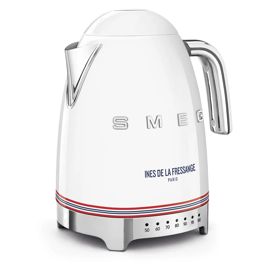 Trouver la collection Inès de La Fressange par Smeg avec bouilloire et grille-pain assortis à Saint-Étienne-du-Bois près de Bourg-en-Bresse