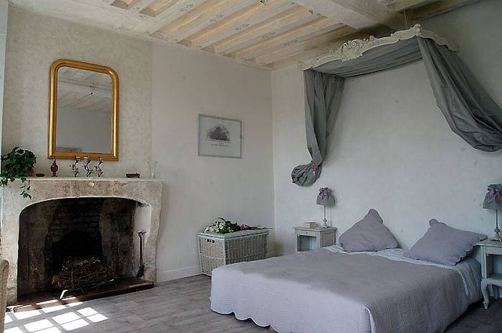 A vendre Maison de charme 18e siècle sur 4 Niveaux Lisieux 14