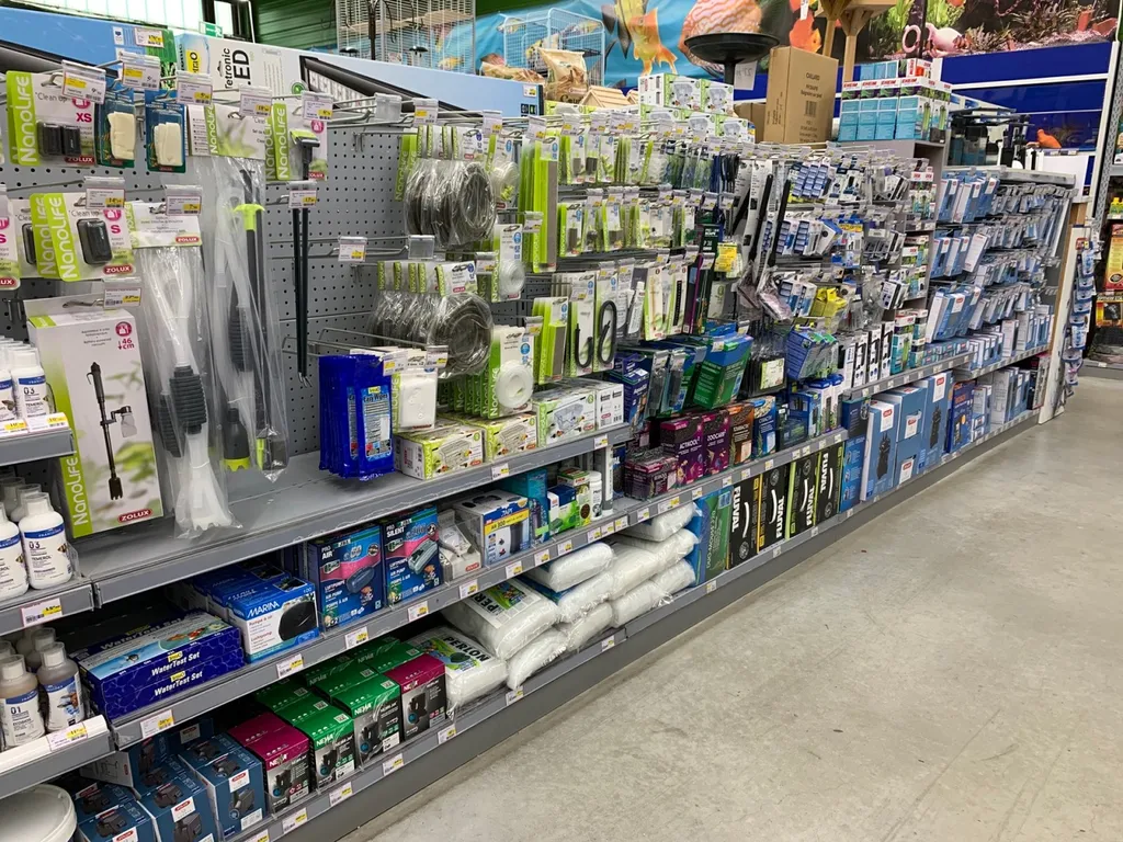 Vente d'aquariums et de produits d'entretien
