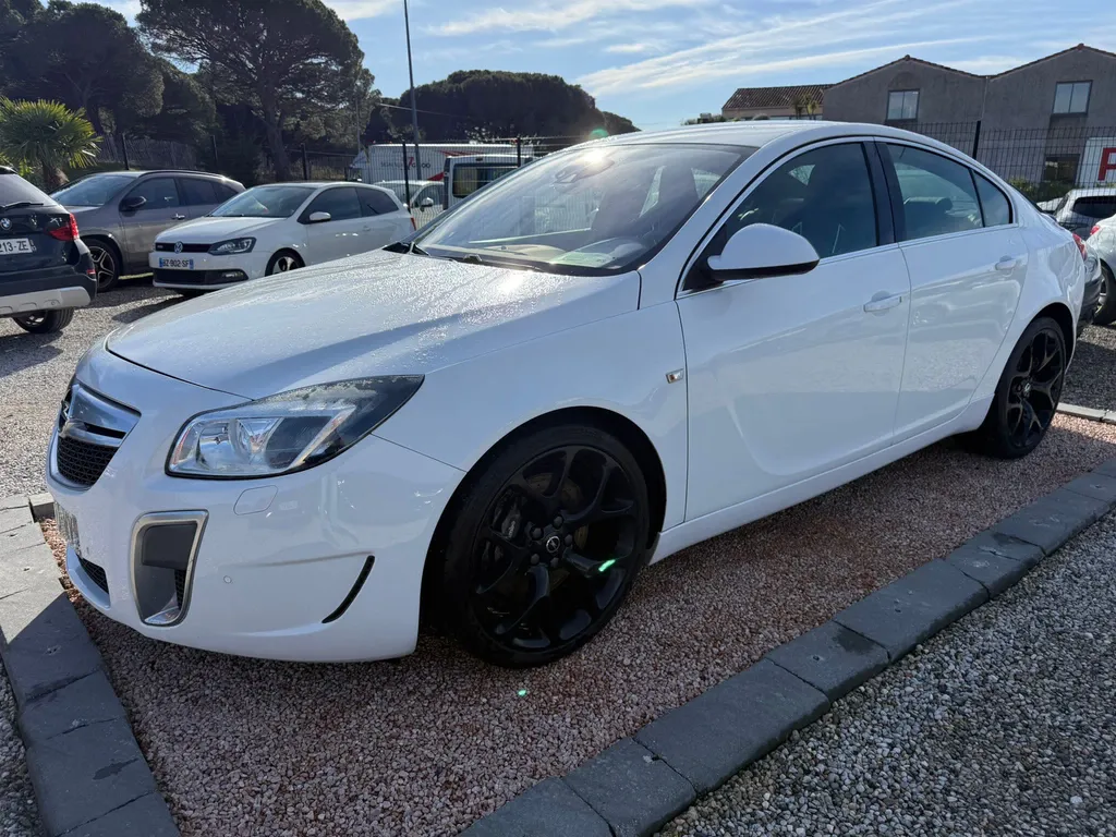 OPEL INSIGNIA OPC 2.8 V6 TURBO AWD 4 ROUE MOTRICES 