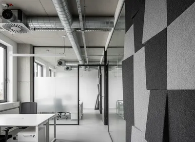 Modernisation tertiaire à Illkirch-Graffenstaden : rénovation CVC, éclairage LED et mises à niveau techniques