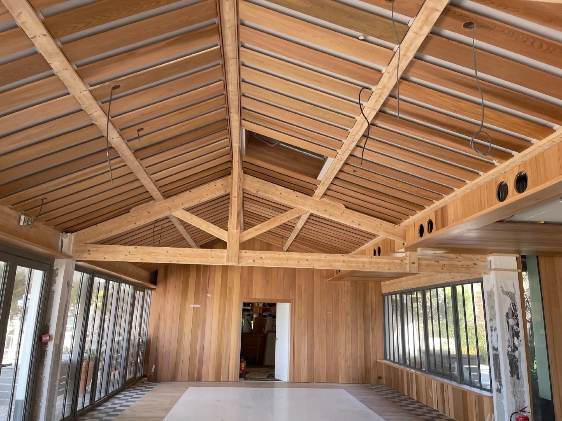 Agencement de l’hôtel/restaurant la corniche à Pyla sur mer