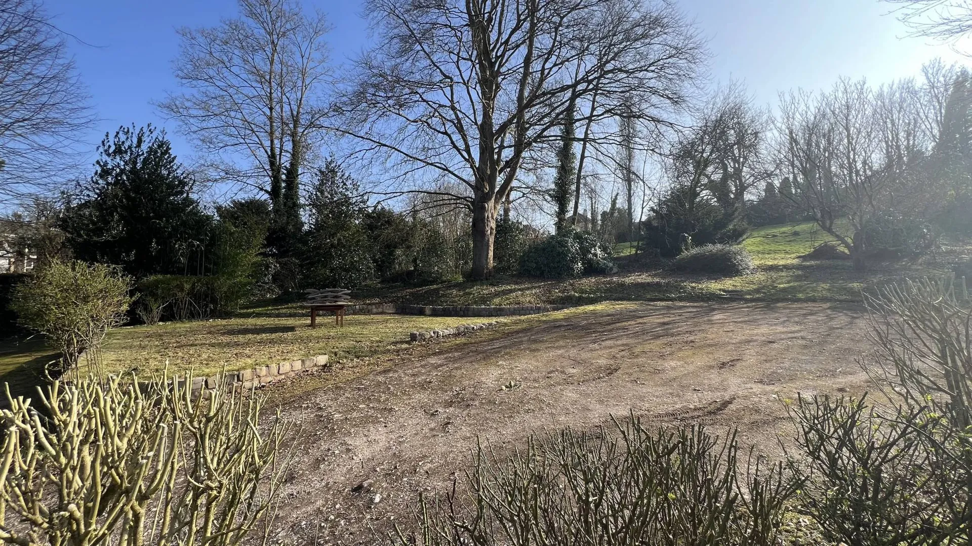 MAJESTUEUSE DEMEURE BOURGEOISE AU CENTRE DE EU