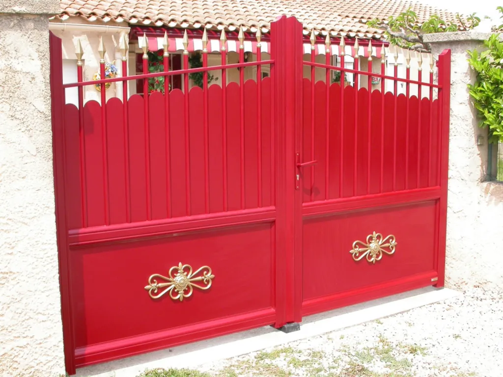 portail aluminium sur mesure à Lançon de Provence