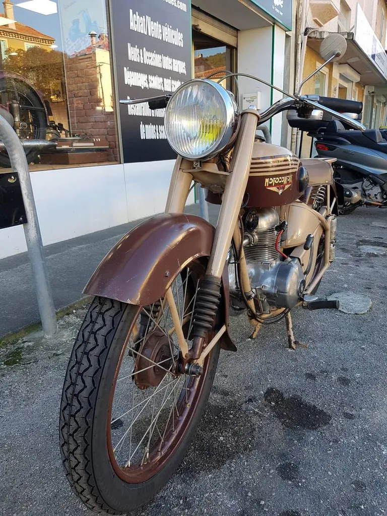 MOTOCONFORT 125cc U54C TOULON