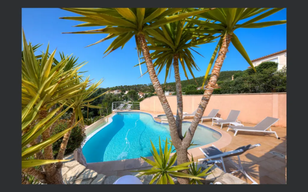 Villa 5 pièce(s) 4 chambre(s) 114 m² Les Issambres (83380)