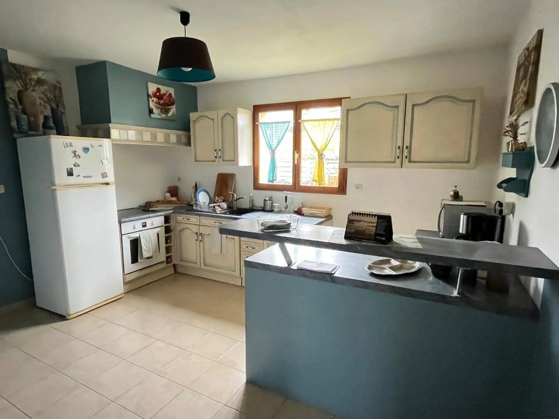 A vendre, pavillon viable de plain pied, situé à vatteville la Rue