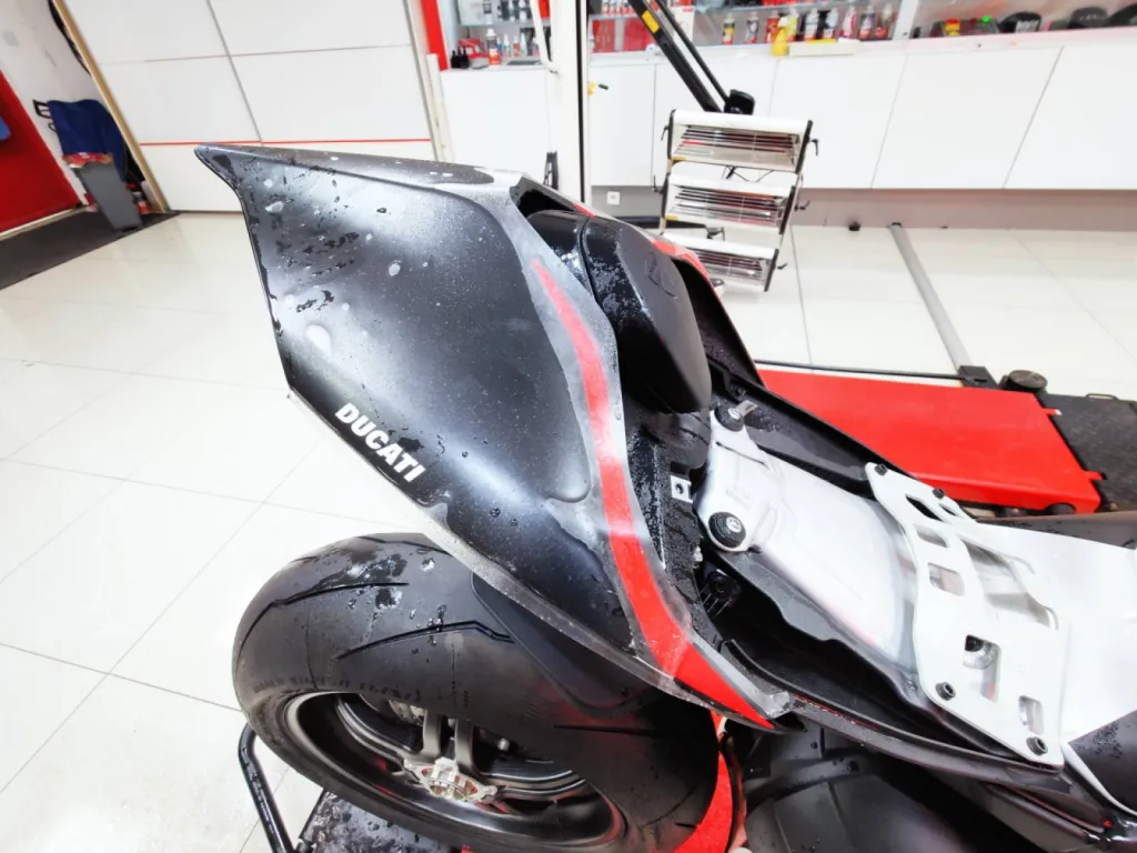 DUCATI PANIGALE V4 SP - PROTECTION PPF INTEGRALE XPEL STEALTH