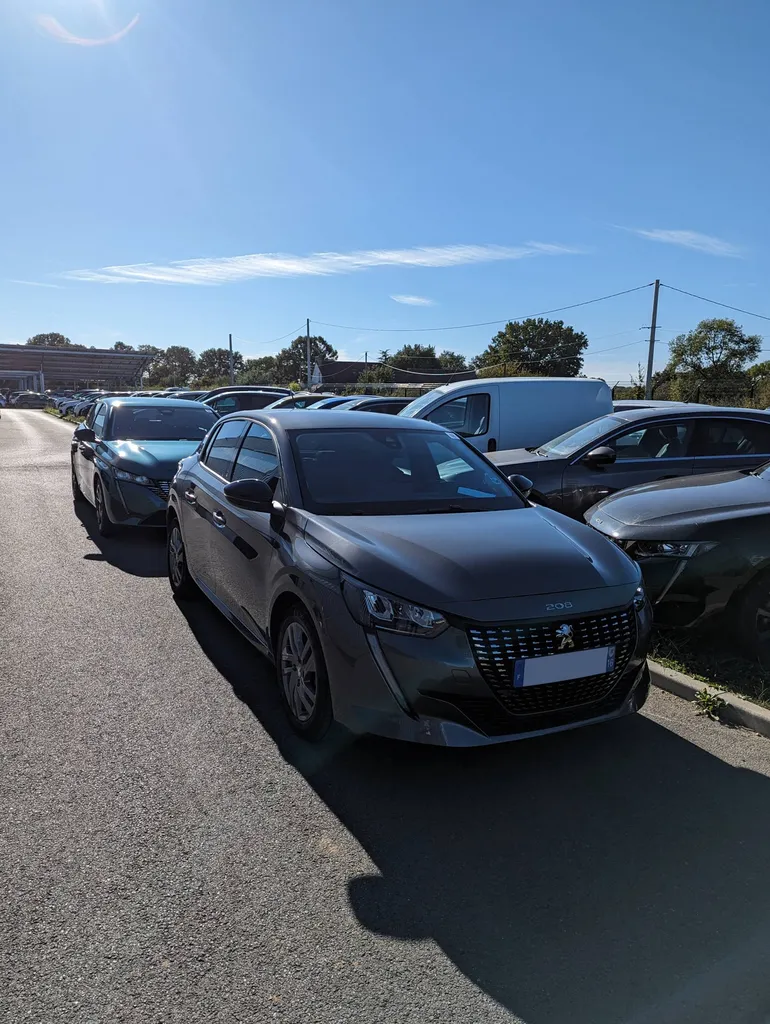 Débosselage sans peinture pour les professionnels et les particuliers à Le Mans (72)