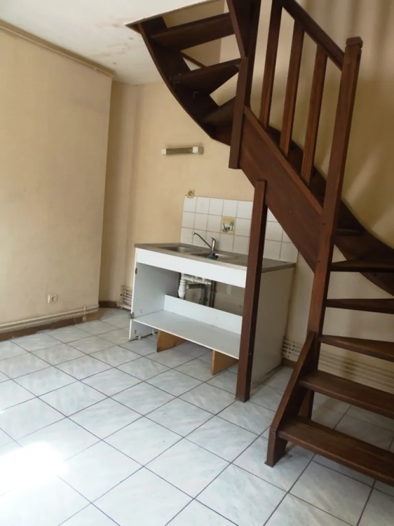 Cherche à acheter immeubles de rapport proche des écoles proche Caudebec lès Elbeuf 76320