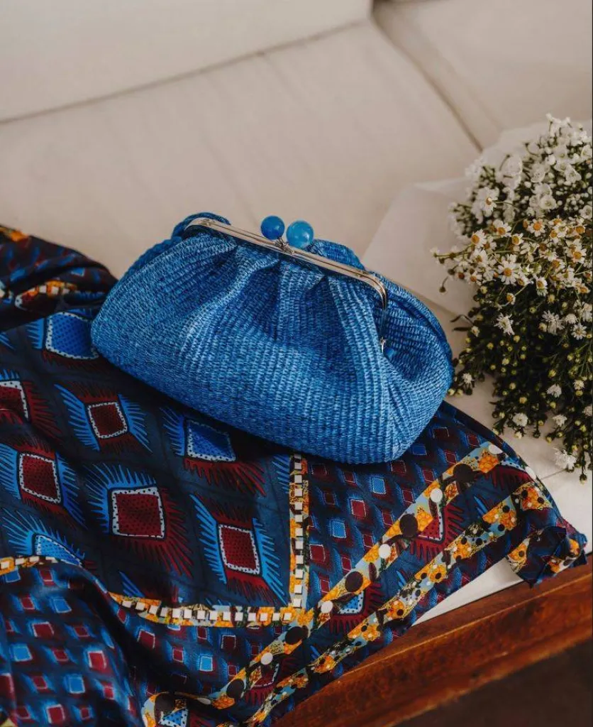 Le sac Pasticcino en raphia, en cuir, en tissu de chez Week-End Max Mara.