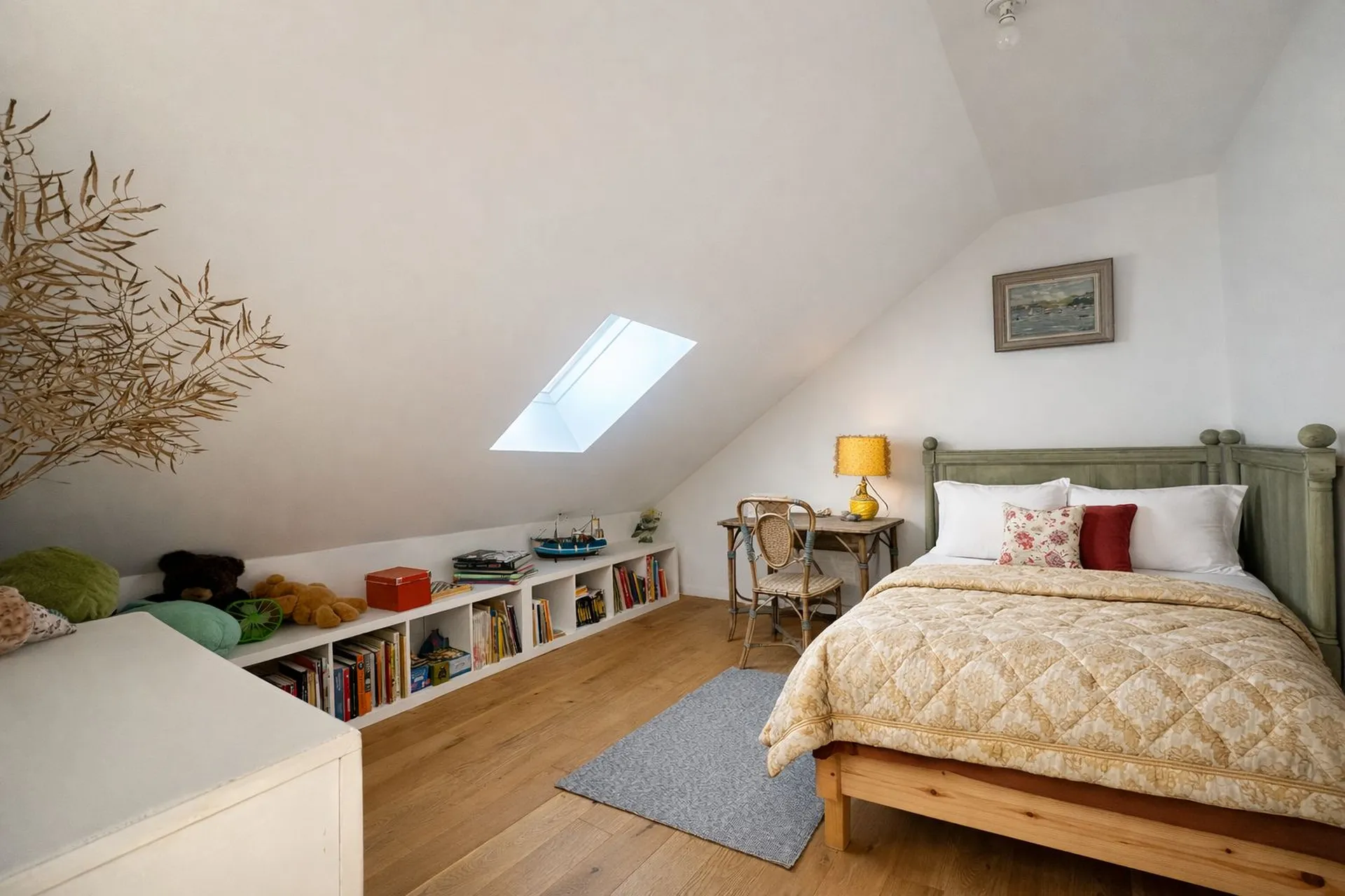 Maison familiale rénovée avec jardin et terrasse - 6 chambres - stationnement - Dieppe centre proche commerces